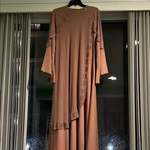 Mauve Abaya